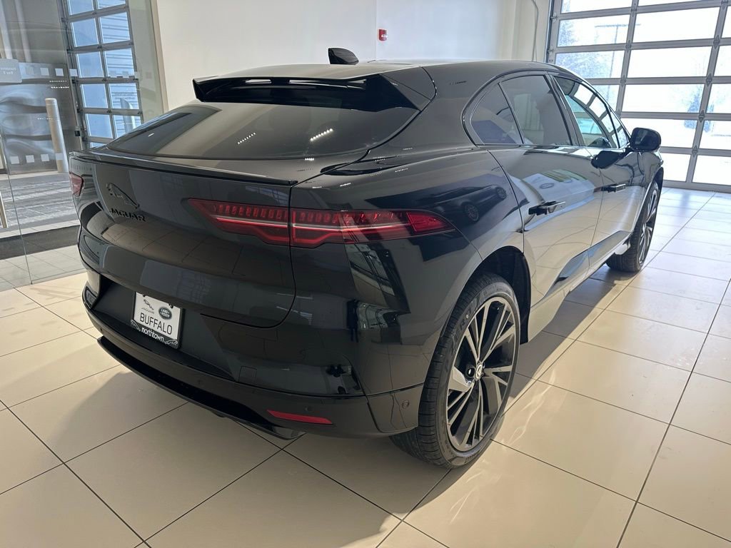 New 2024 Jaguar I-PACE R-Dynamic HSE AWD/4WD image 5