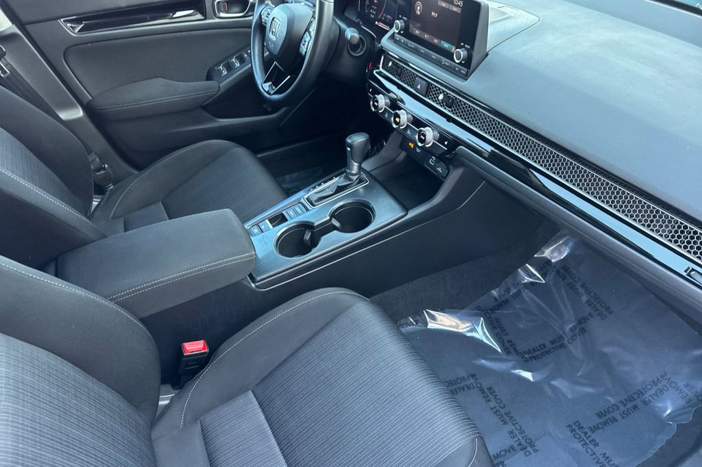 Certified 2022 Honda Civic EX image 18