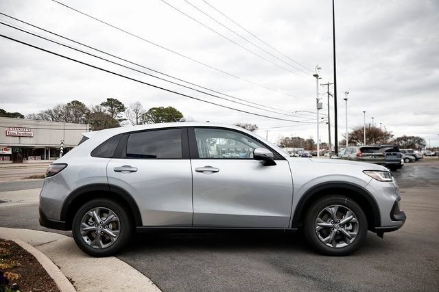 New 2027 Honda HR-V LX image 13