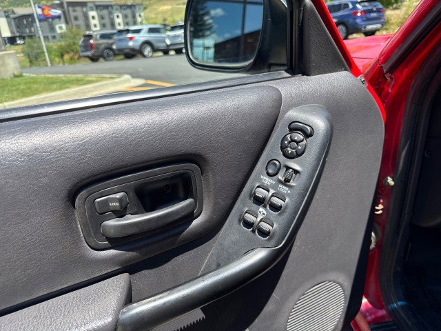 Used 2001 Jeep Cherokee Sport image 14