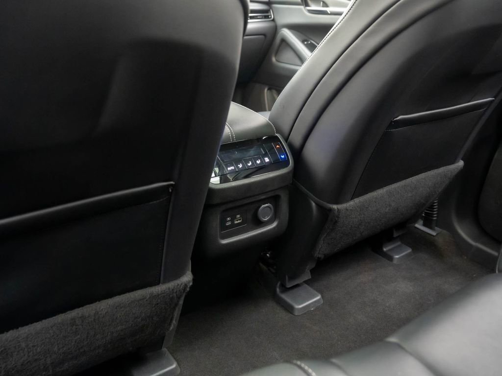 Used 2023 INFINITI QX60 Luxe w/ Cargo Package image 16