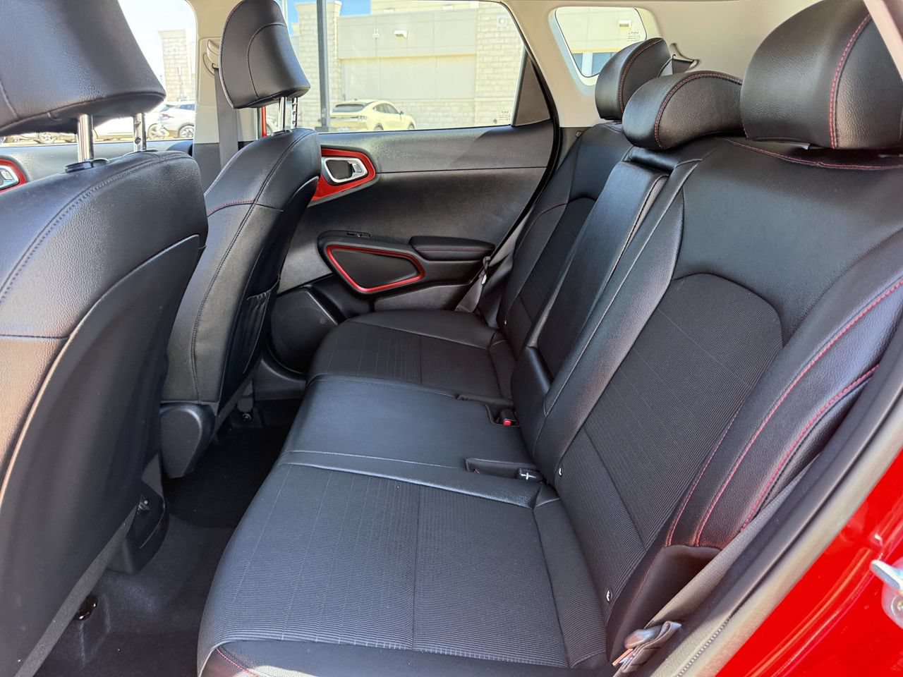 Used 2022 Kia Soul Turbo FWD image 27