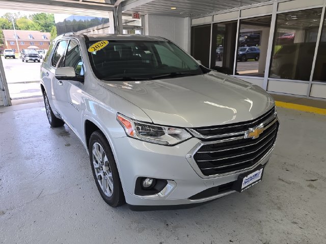 Used 2020 Chevrolet Traverse Premier AWD/4WD image 7