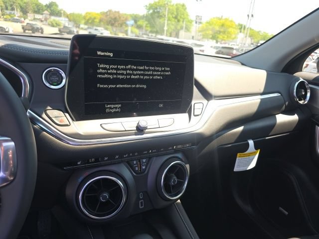 New 2026 Chevrolet Blazer LT w/ Sound & Technology Package AWD/4WD image 22