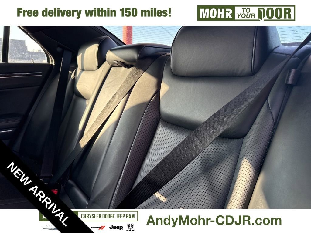 Used 2013 Chrysler 300 C image 23
