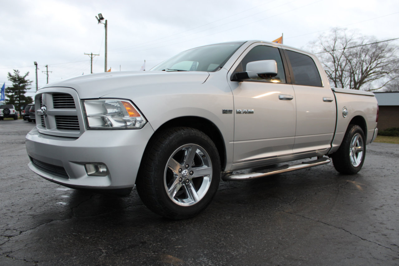 Used 2010 Dodge Ram 1500 Truck Sport image 12