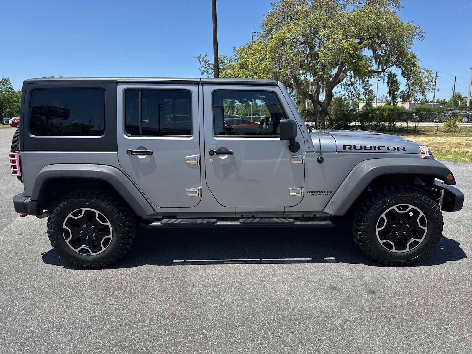 Used 2014 Jeep Wrangler Unlimited Rubicon AWD/4WD image 7