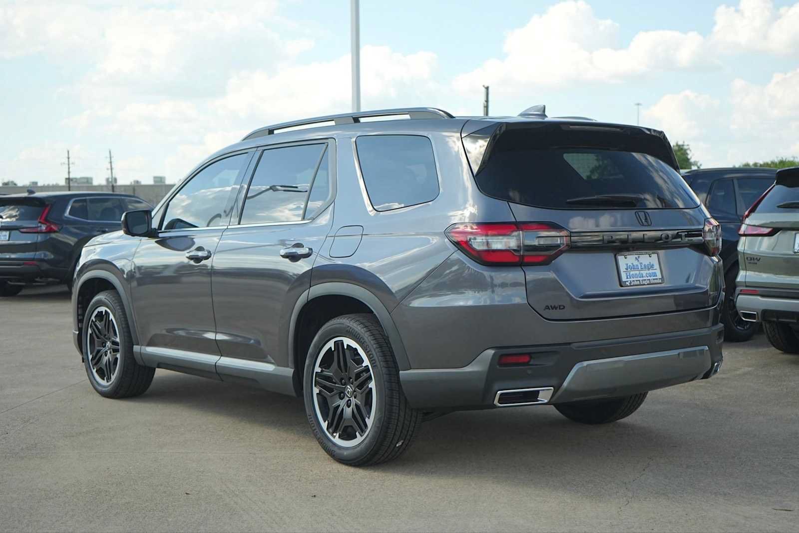 New 2026 Honda Pilot image 4
