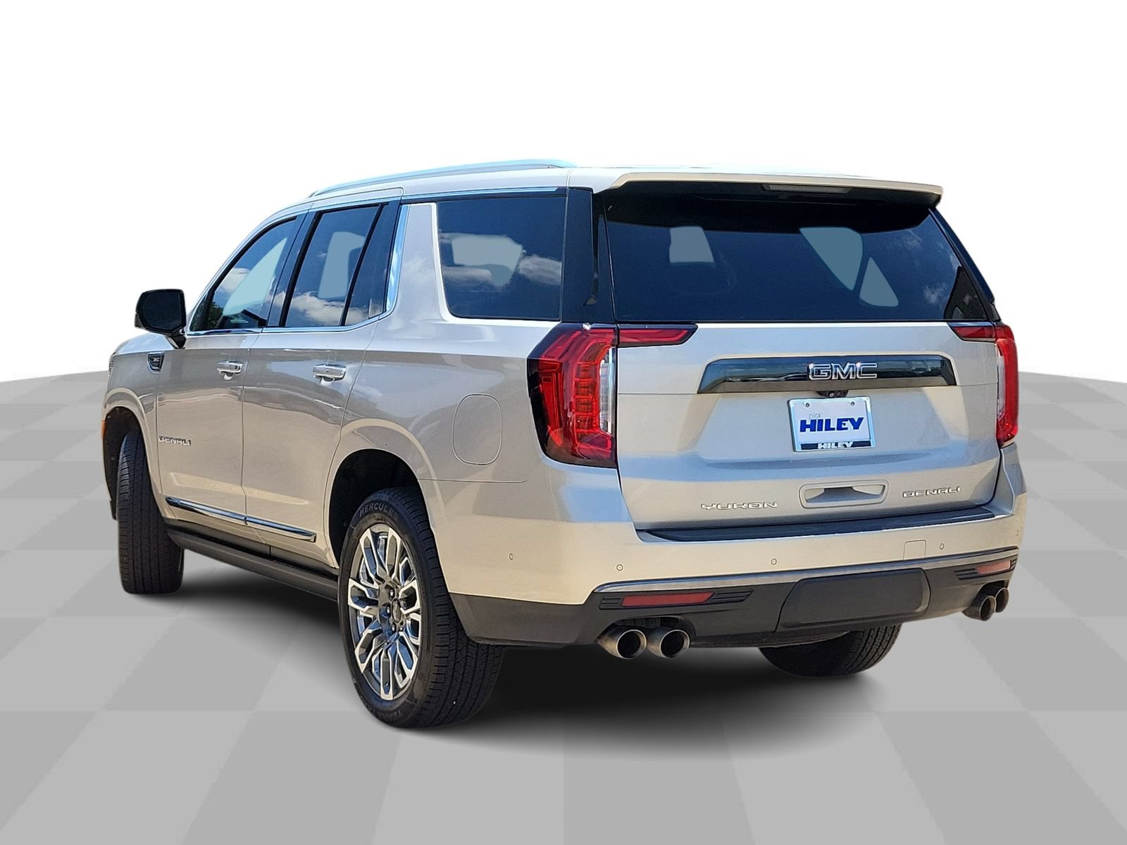 Used 2024 GMC Yukon Denali Ultimate AWD/4WD image 6