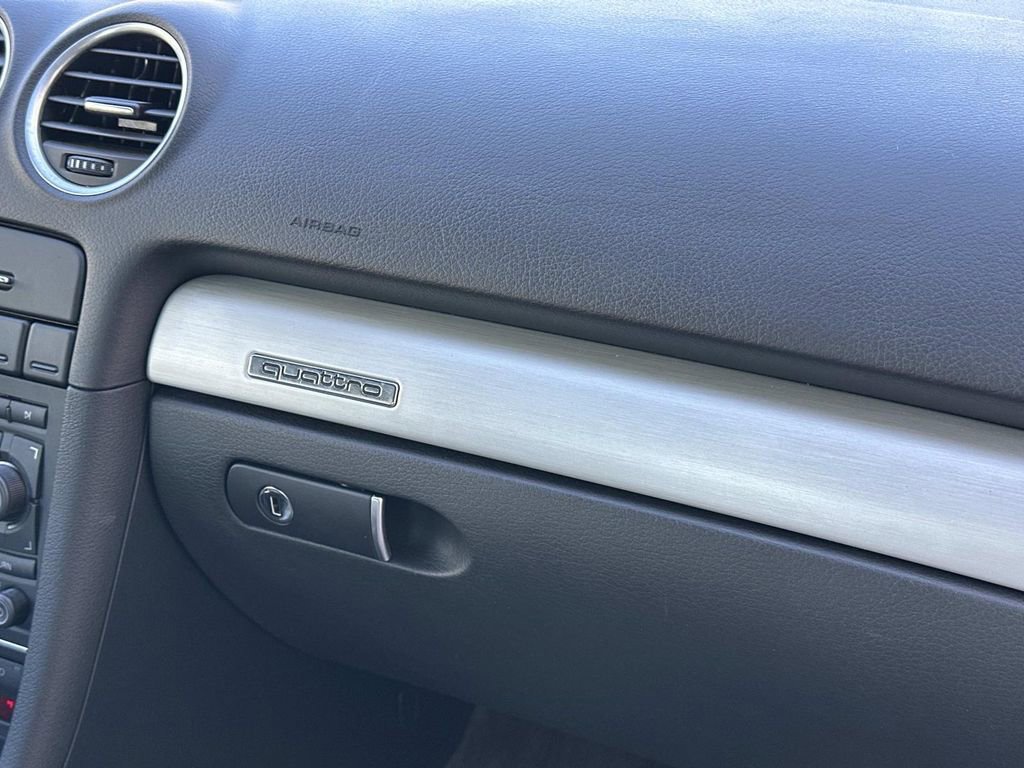 Used 2006 Audi S4 Cabriolet image 39