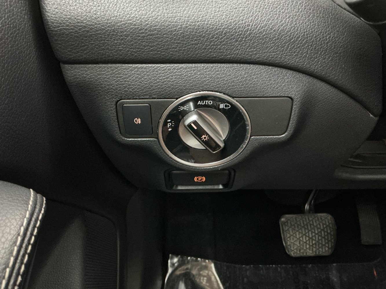 Used 2019 Mercedes-Benz CLA 250 image 41