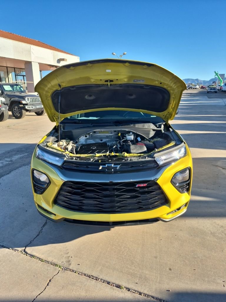 Used 2023 Chevrolet TrailBlazer RS w/ Sun and Liftgate Package FWD image 57