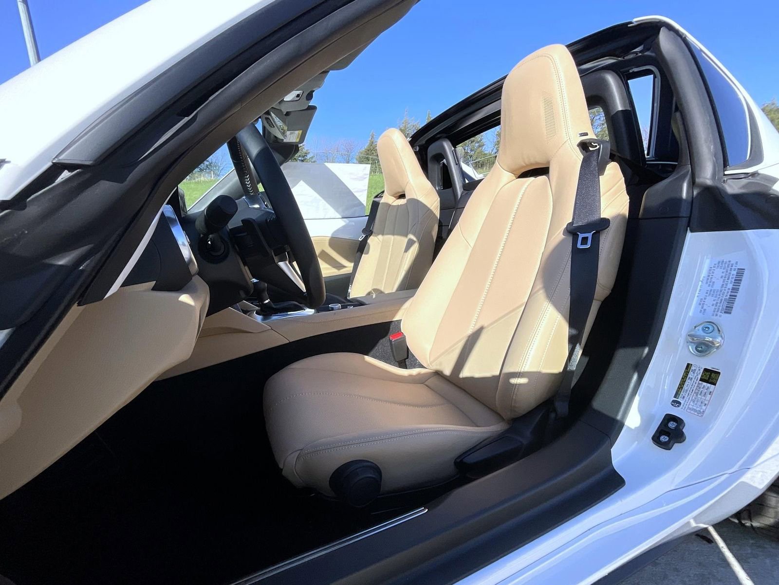 New 2026 MAZDA MX-5 Miata RF Grand Touring RWD image 11