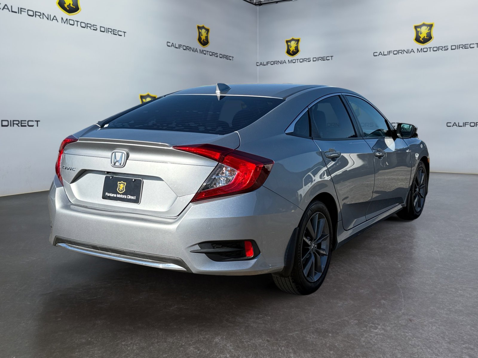 Used 2019 Honda Civic EX-L image 5