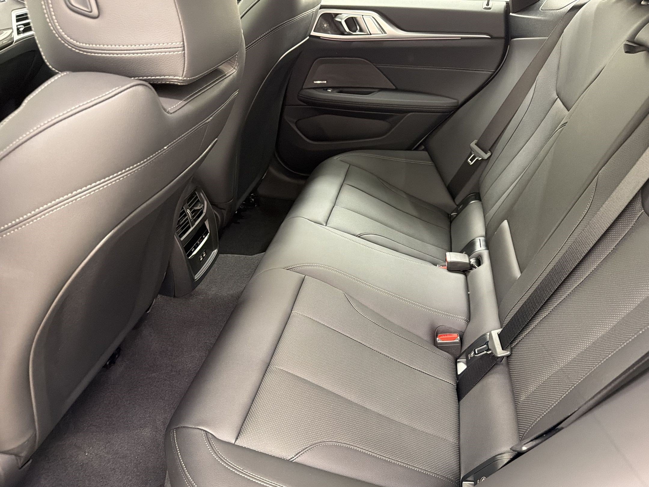 New 2026 BMW 440i xDrive w/ Premium Package AWD/4WD image 18
