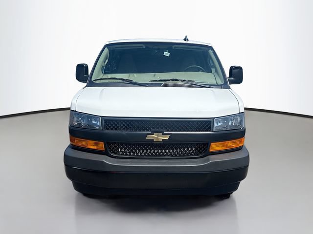 New 2025 Chevrolet Express 3500 w/ Driver Convenience Package RWD image 3
