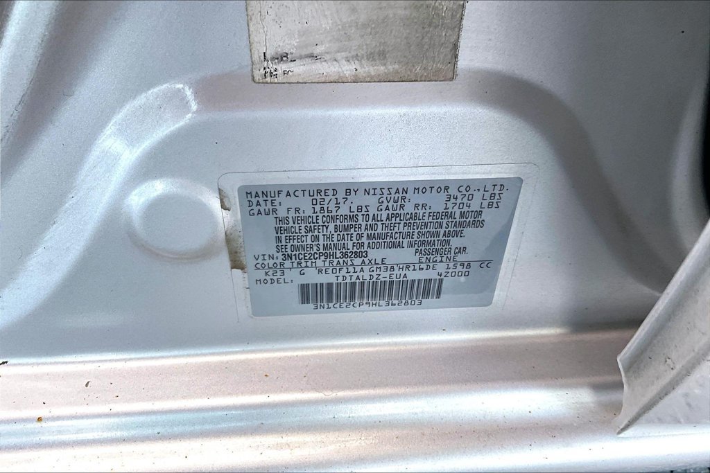 Used 2017 Nissan Versa Note SV FWD image 17