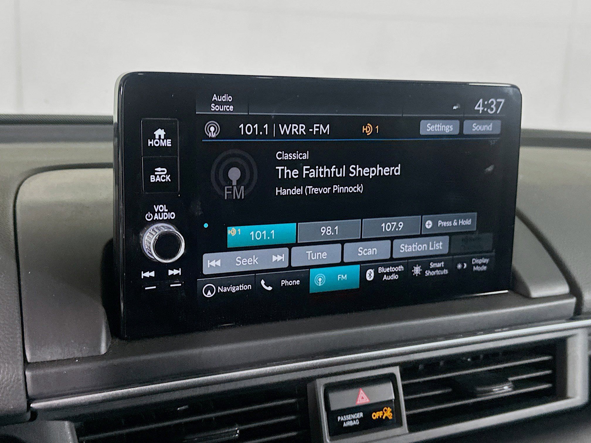 Used 2023 Honda Pilot Touring image 19