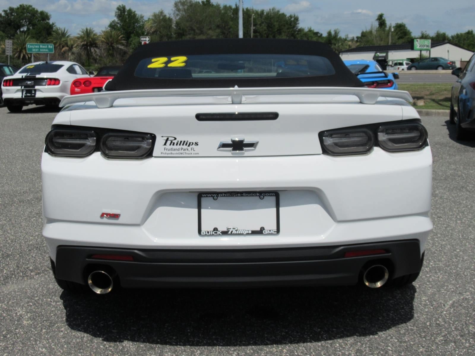 Used 2022 Chevrolet Camaro LT w/ RS Package RWD image 6