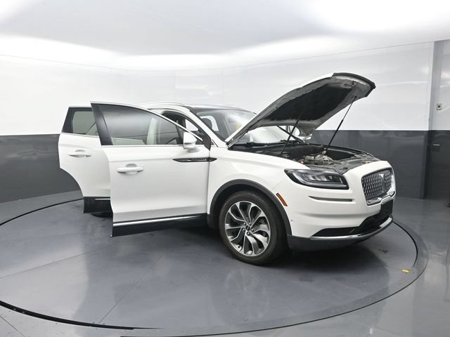 Used 2022 Lincoln Nautilus Reserve w/ Equipment Group 201A AWD/4WD image 39