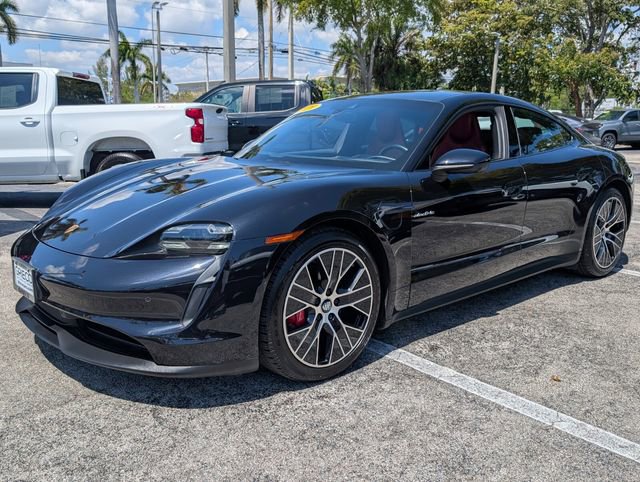 Used 2020 Porsche Taycan 4S w/ Premium Package image 3