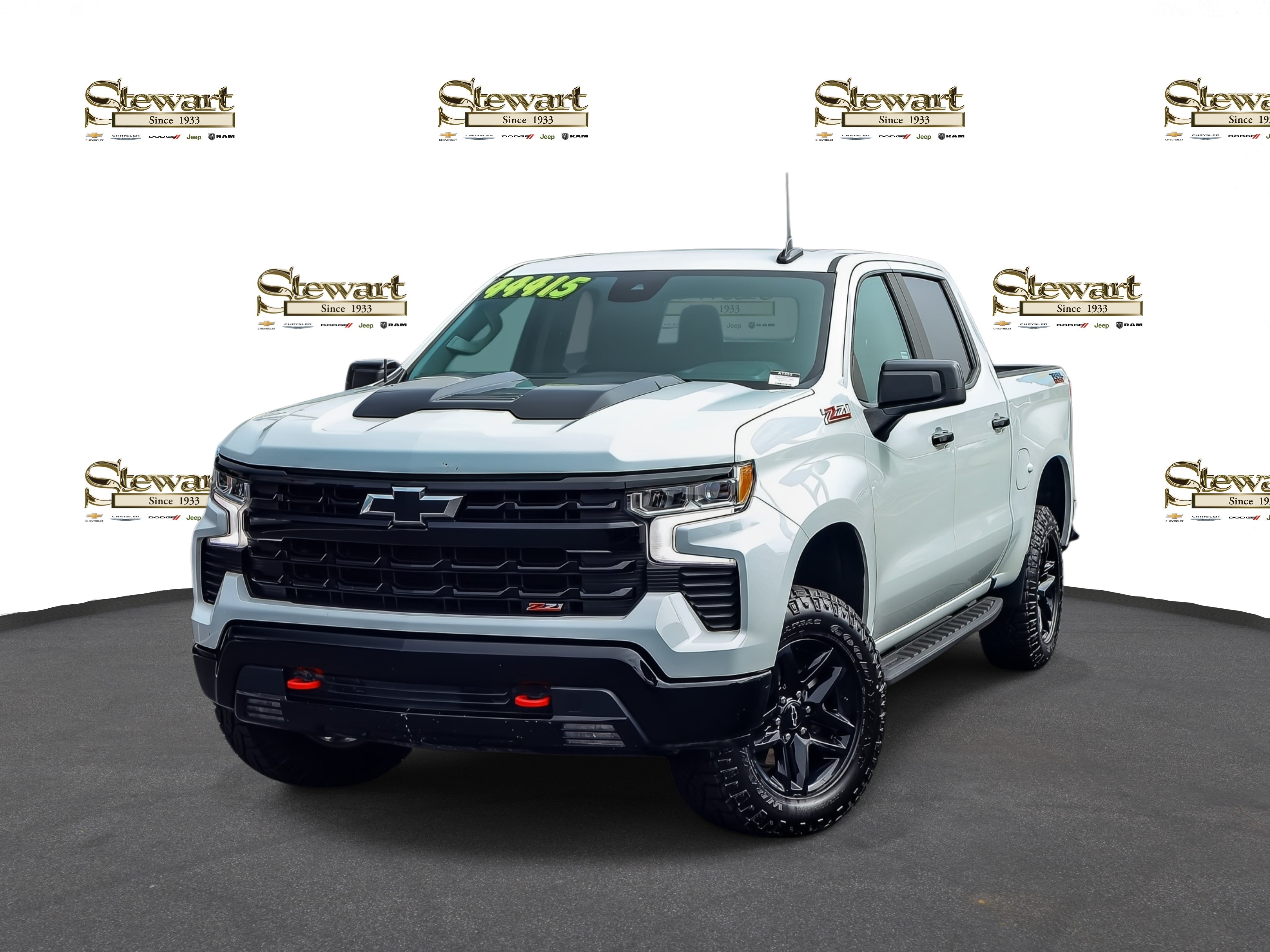 Used 2022 Chevrolet Silverado 1500 LT Trail Boss AWD/4WD image 1