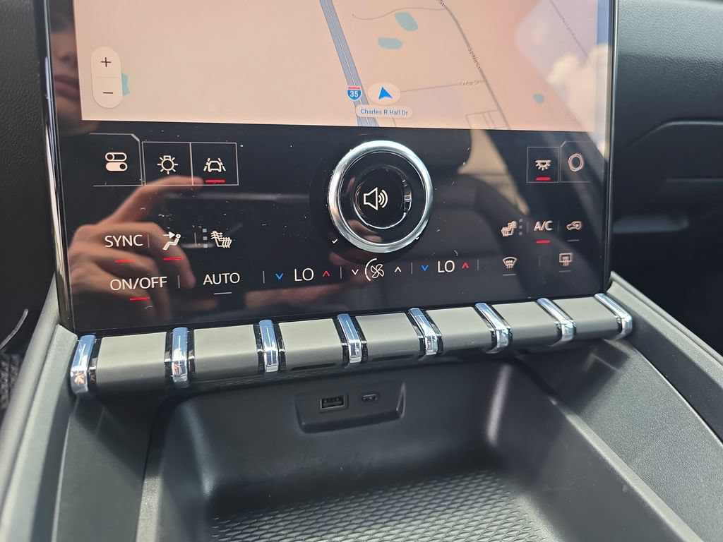 New 2027 GMC Terrain Elevation w/ Elevation Premium Package FWD image 24