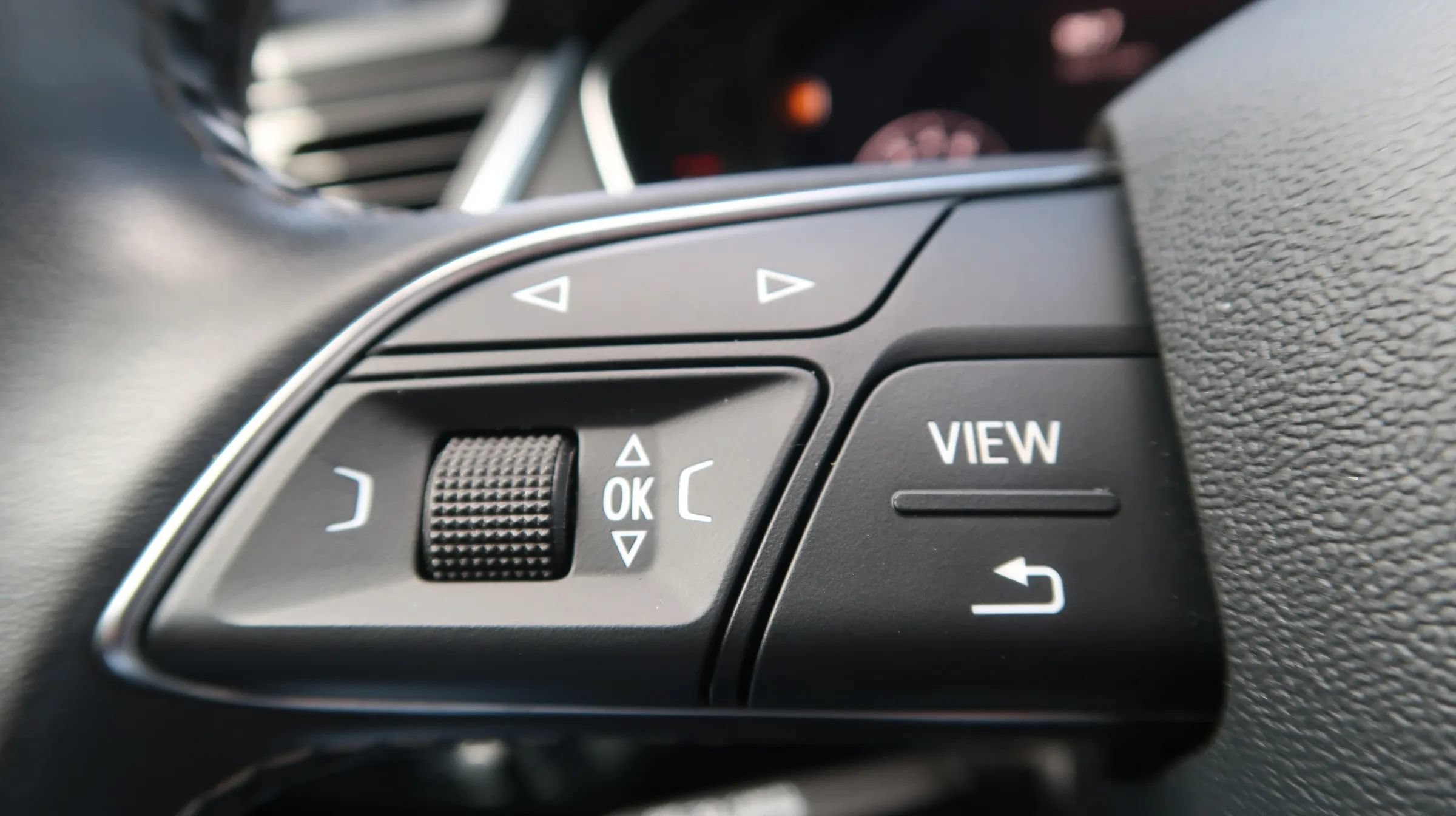 Used 2019 Audi SQ5 Prestige w/ Prestige Package AWD/4WD image 38