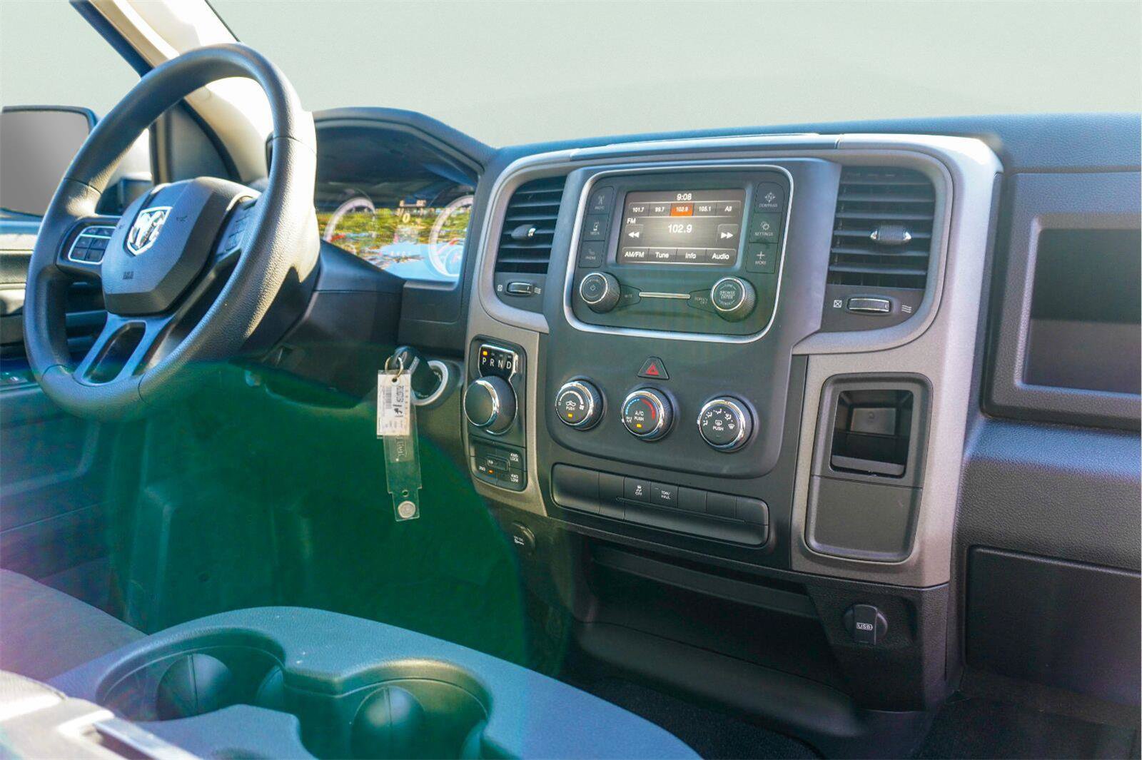 Used 2024 RAM 1500 Tradesman w/ Chrome Plus Package AWD/4WD image 19