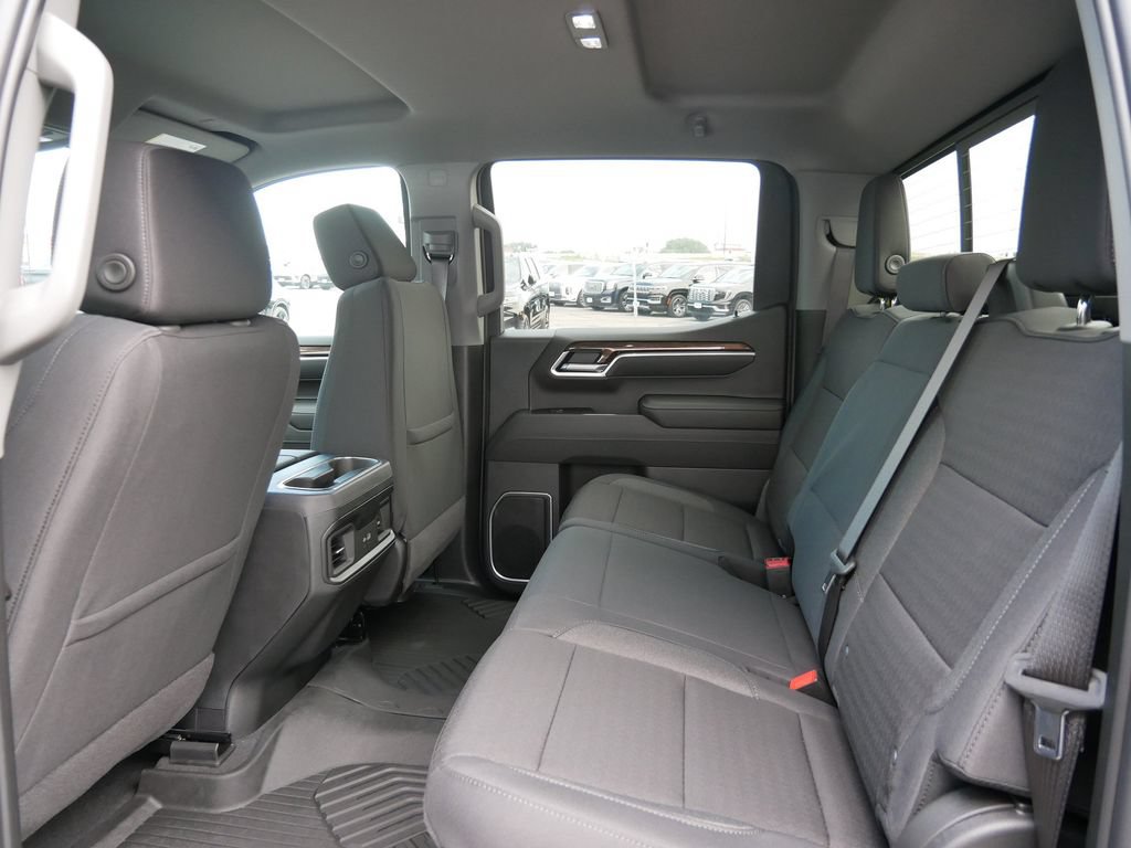 New 2026 Chevrolet Silverado 1500 LT AWD/4WD image 16