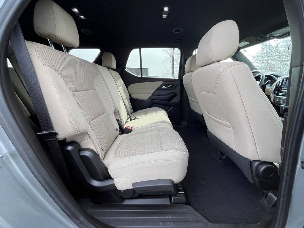 Certified 2023 Chevrolet Traverse LS w/ Safety Package image 18