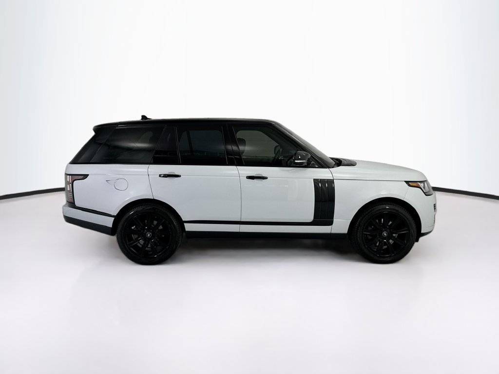 Used 2016 Land Rover Range Rover HSE AWD/4WD image 4