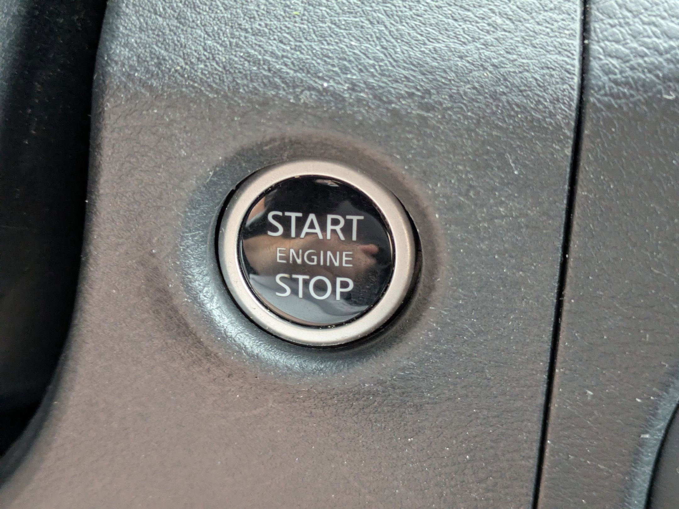 Used 2022 Nissan Frontier SV AWD/4WD image 22