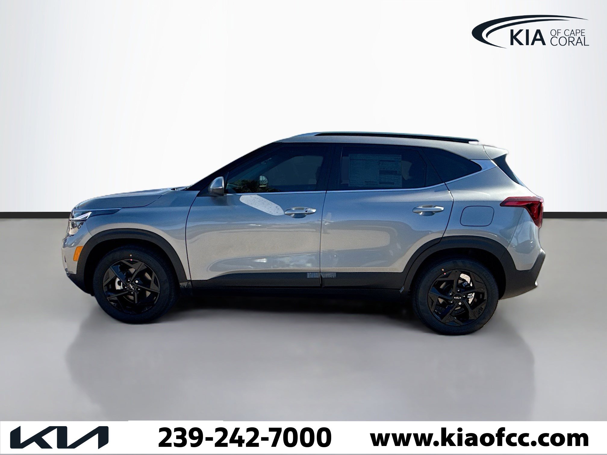 New 2026 Kia Seltos EX image 2