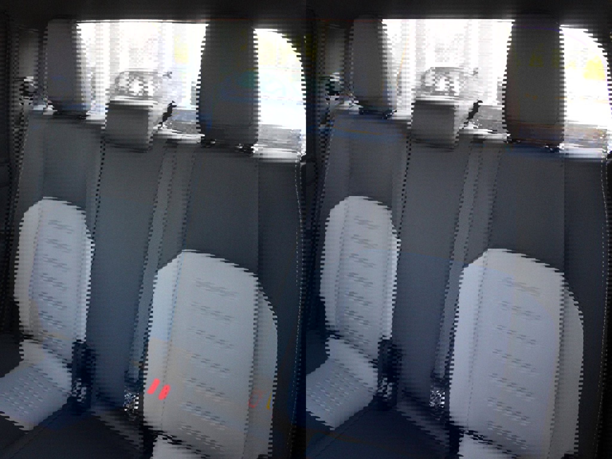 New 2025 Toyota Tacoma TRD Off-Road image 18