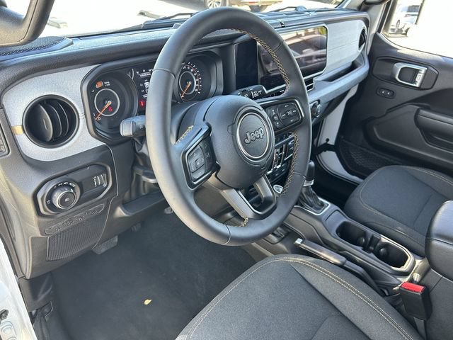Used 2024 Jeep Wrangler Unlimited Sport AWD/4WD image 19