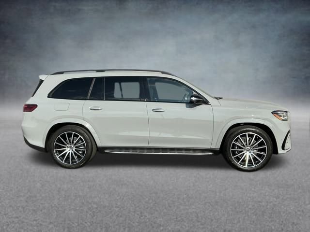 New 2026 Mercedes-Benz GLS 580 4MATIC image 3