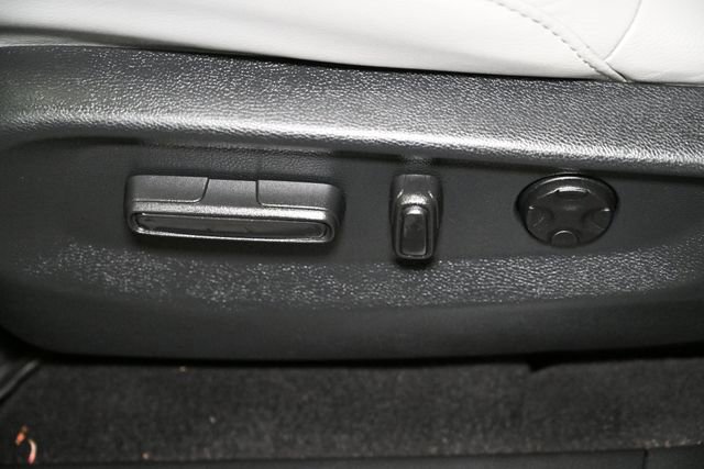 Used 2017 Honda CR-V Touring image 50