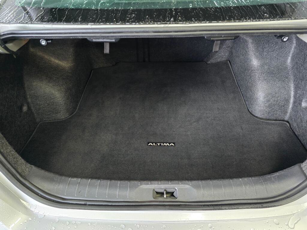 Used 2023 Nissan Altima 2.5 SV image 17