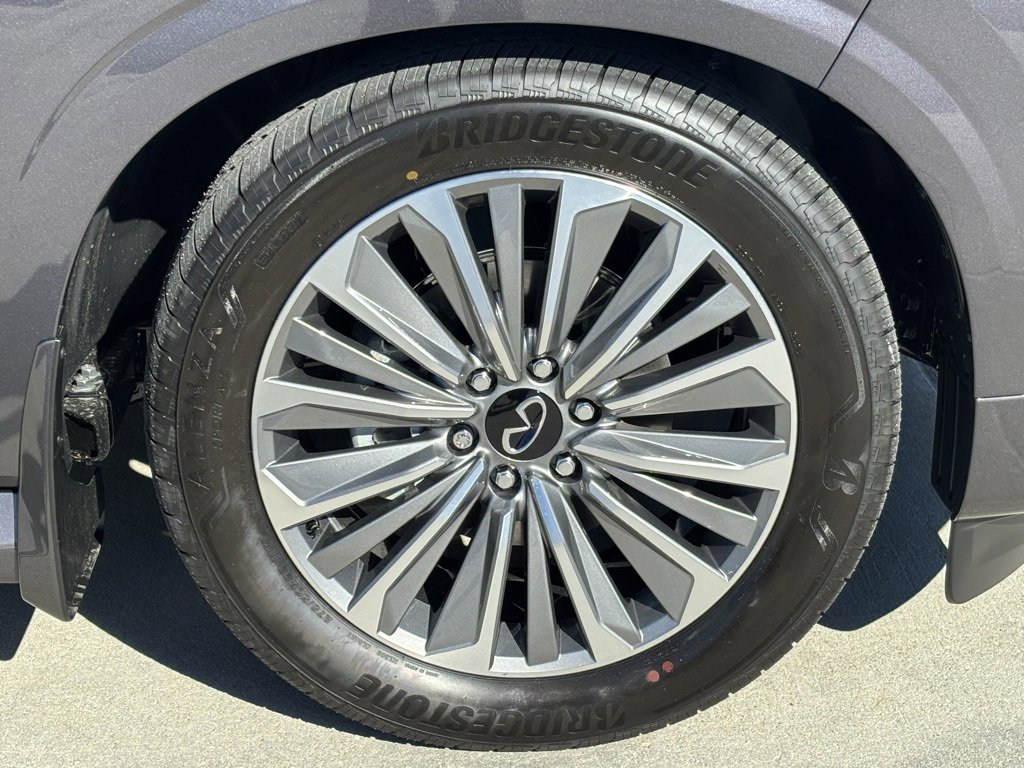 New 2026 INFINITI QX80 Luxe image 29