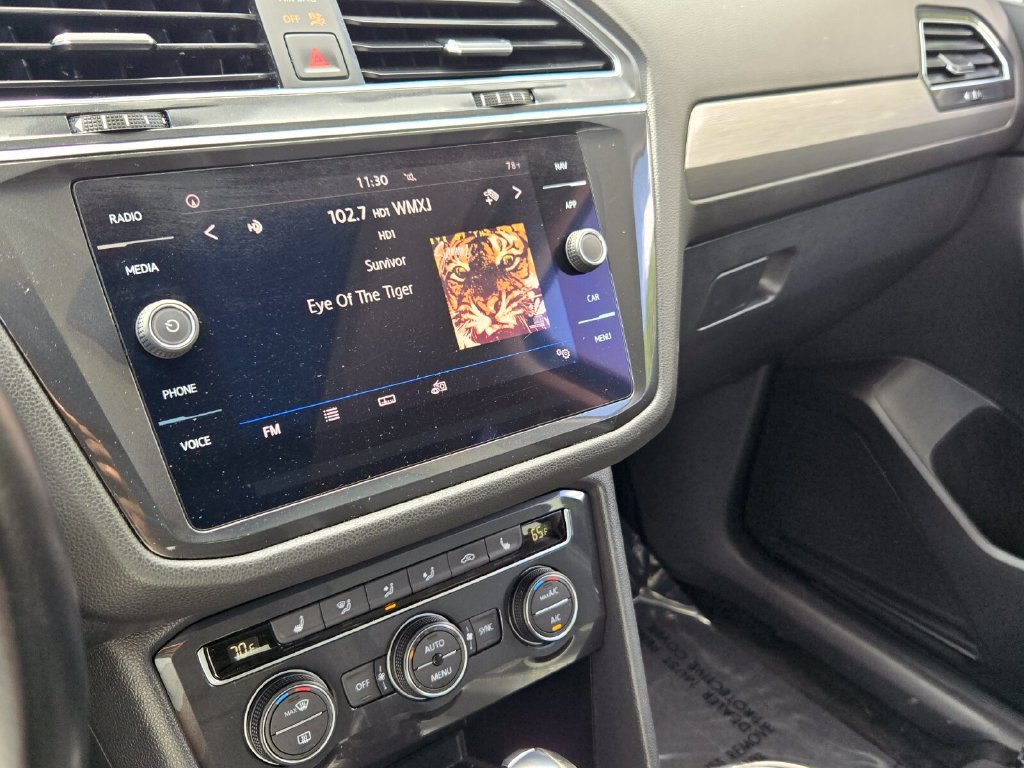 Used 2019 Volkswagen Tiguan SEL FWD image 23