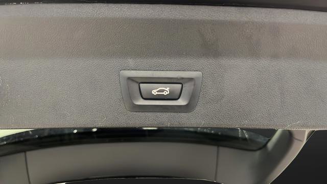 Used 2021 BMW X3 xDrive30i image 31