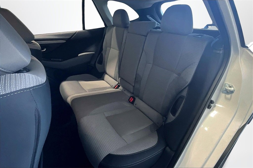 Used 2022 Subaru Outback Premium image 21