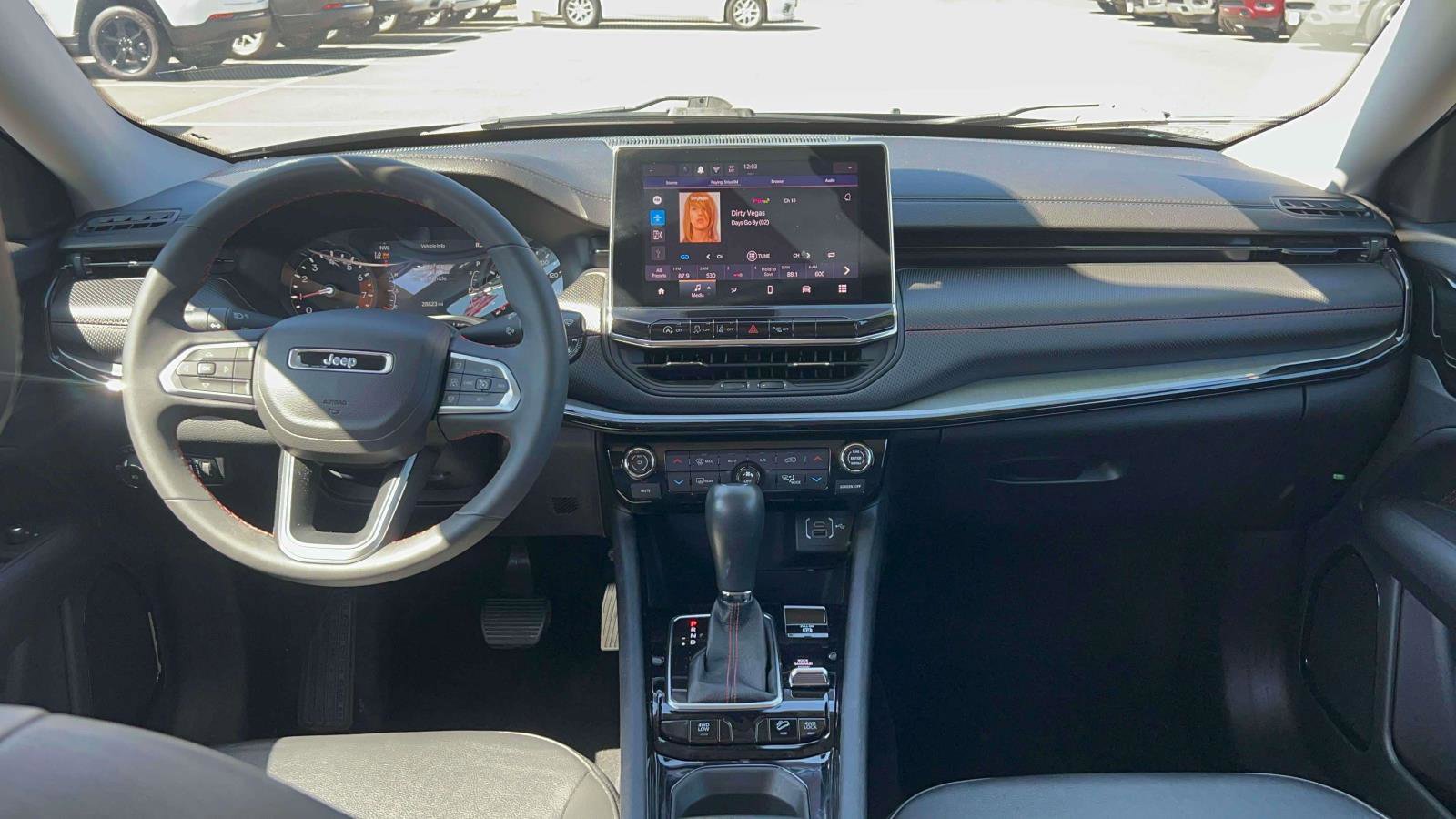 Used 2022 Jeep Compass Trailhawk image 27