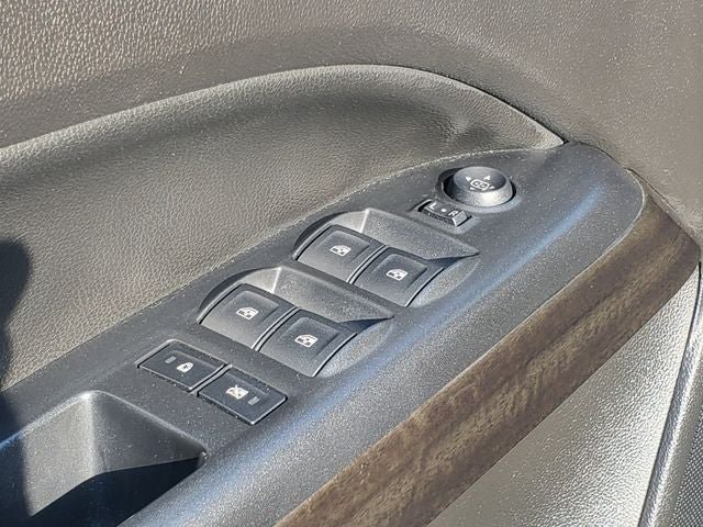 Used 2016 GMC Canyon SLE w/ Nightfall Edition AWD/4WD image 7