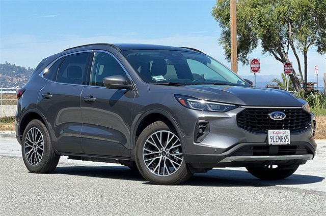 Used 2023 Ford Escape SE w/ PHEV Premium Package