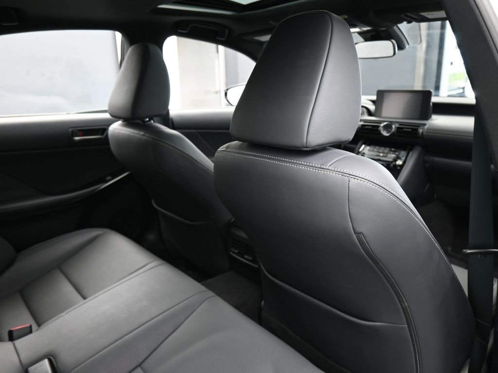 Used 2024 Lexus IS 350 F Sport image 41