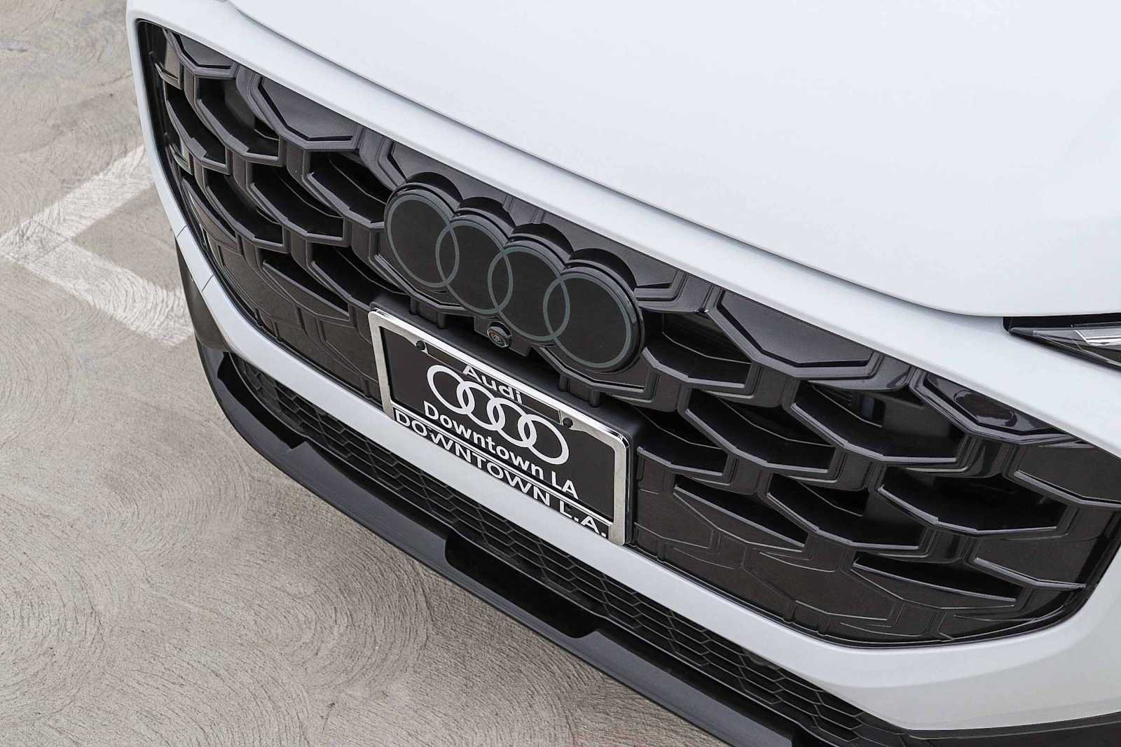 New 2026 Audi Q3 quattro 2.0T AWD/4WD image 8