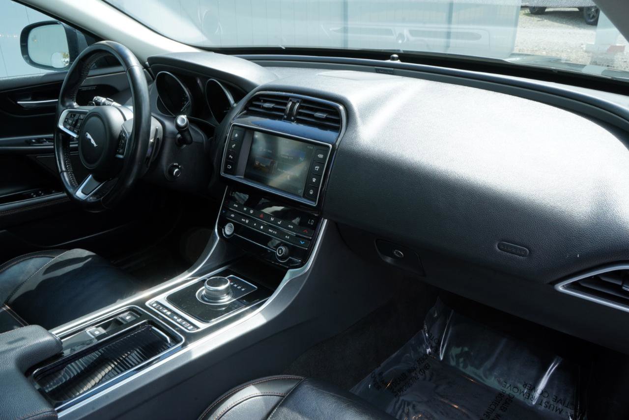 Used 2018 Jaguar XE Prestige AWD/4WD image 71