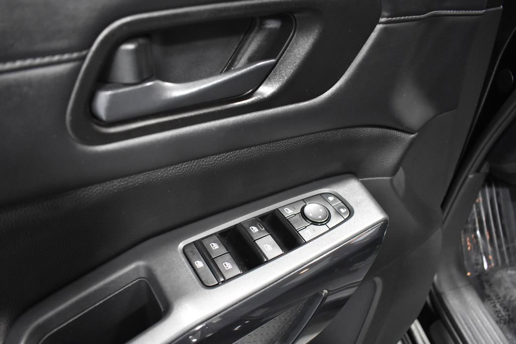 Certified 2023 Nissan Pathfinder SV image 15